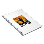 Oude Halloween Kerkhof Zombie Hand Shirt Ontwerp Notitieboek (Rechterzijde)