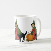 Oude heks en kat met Halloween, Ellen Clapsaddle Koffiemok (Voorkant rechts)