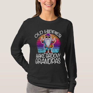 Oude hippies worden groovy opa's Retro 70s Gnome T-shirt