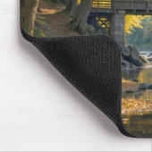 Oude houten overdekte brug in de herfst muismat (Hoek)