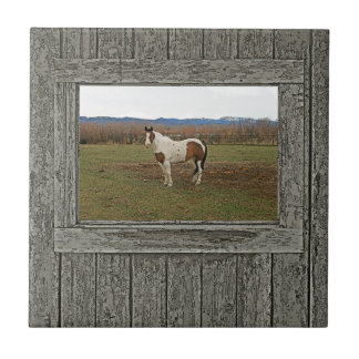 Oude houten verfpaard tegeltje