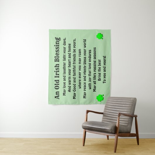 OUDE IRISH BLESSING WANDKLEED (In situ)