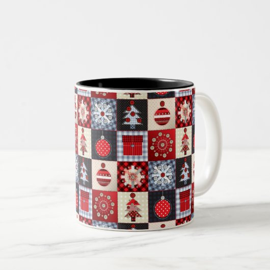 Oude kerstquilt met fashioned tweekleurige koffiemok (Voorkant rechts)