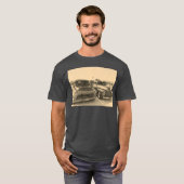 Oude klassieke vrachtwagenauto's t-shirt (Voorkant volledig)