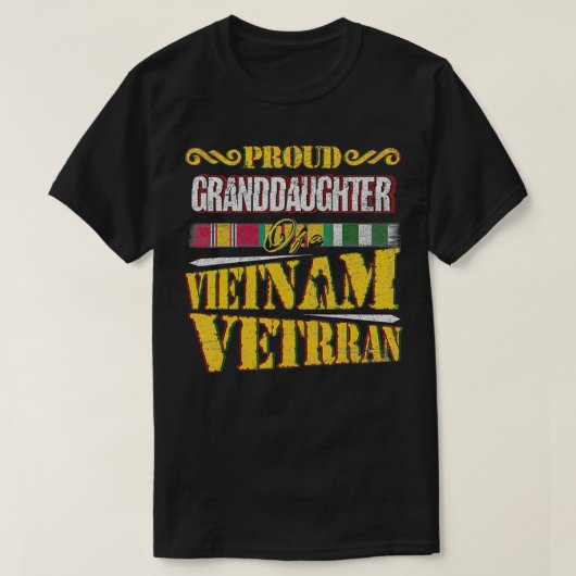 Oude kleindochter van de Vietnamese militaire vete T-shirt (Design voorkant)