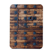 Oude kleine deur in grote deuren magneet (Verticaal)