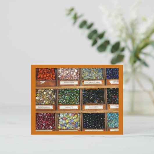 Oude knikkers in doosjes briefkaart (Staand voorkant)