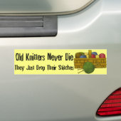 Oude Knitters Bumpersticker (Op auto)