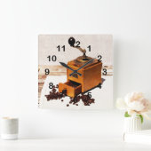 oude koffiefabriek met koffiebonen vierkante klok (Huis)