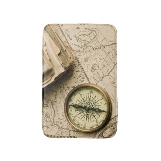 Oude kompas over oude kaart badmat (Voorkant Verticaal)