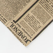 Oude krant: papieren achtergrond. fleece deken (Hoek)