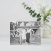 Oude landhuis en familie briefkaart (Staand voorkant)