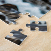 Oude lantaarn op oceaanrotsen legpuzzel (Zijkant)