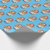 Oude lap pop met teddybeer cadeaupapier (Hoek)