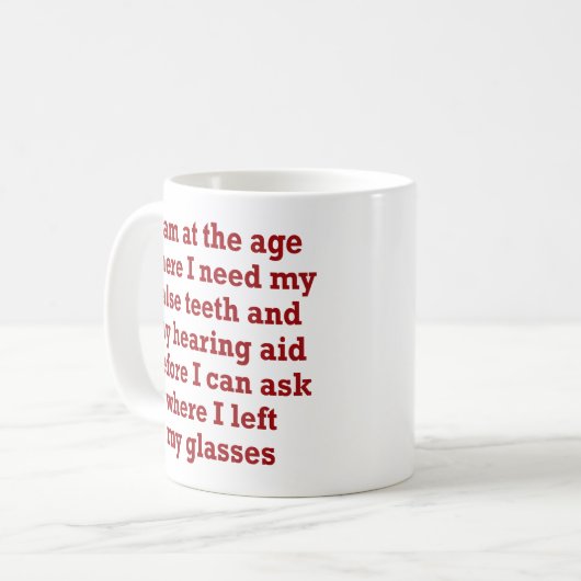 Oude leeftijd: False Teeth, Hearing Aid and Lost G Koffiemok (Voorkant links)