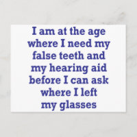 Oude leeftijd: False Teeth, Hearing Aid en Lost Gl