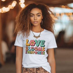 Oude liefde bloeit t-shirt