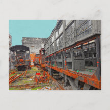 Oude locomotieven en briefkaarten voor treinen