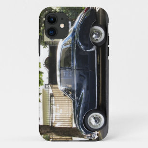 Oude maar zeer goed onderhouden Audi auto. iPhone 11 Hoesje