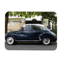 Oude maar zeer goed onderhouden Audi auto.