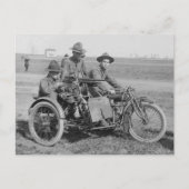 Oude machine pistool motorfiets foto briefkaart (Voorkant)