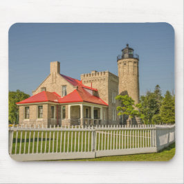 Oude Mackinac Point-vuurtoren in Mackinaw City, MI Muismat