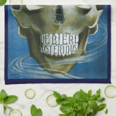 Oude Magie Poster, De Biere de Mysterieuze Theedoek (Gevouwen)