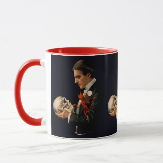 Oude Magiër, Thurston met een Menselijke Schedel Mok (Links)