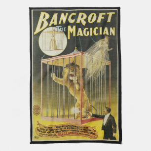 Oude magische poster, goochelaar Bancroft en Leeuw Theedoek