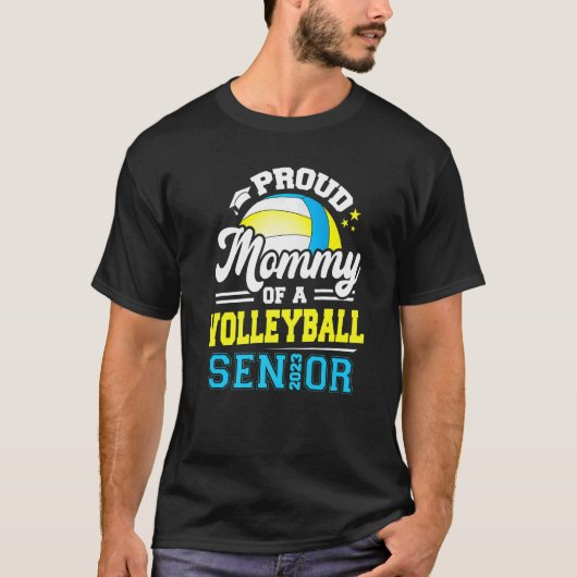Oude mammie van een volleybalsenior 2023 Afstudere T-shirt (Voorkant)