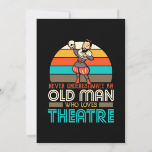 Oude man die van theater houdt kaart