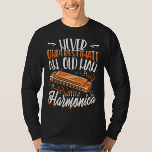 Oude Man Met Een Mondharmonica I Muziekinstrument T-shirt