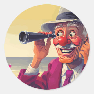 Oude man met verrekijker op het strand, grappig ronde sticker