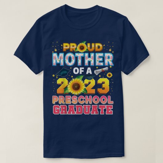 Oude moeder van klasse 2023 voorschool Afstuderen  T-shirt (Design voorkant)