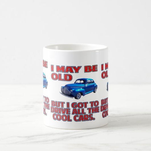 Oude Mok van de auto. (Center)