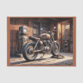 Oude motor geparkeerd in een  garage tissuepapier (Voorkant)