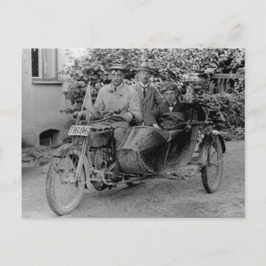 Oude motorfiets met zijspan  B&W-foto Briefkaart (Voorkant)
