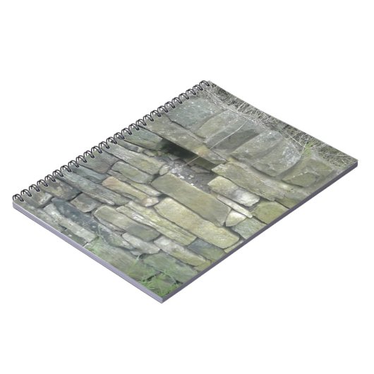 Oude muur, steen, stenen notitieboek (Linkerzijde)