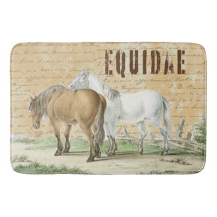 Oude paarden op weiland boerderij badmat