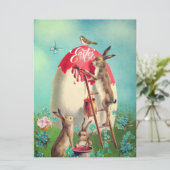 Oude Paashaas en een Groot Ei Feestdagenkaart (Staand voorkant)