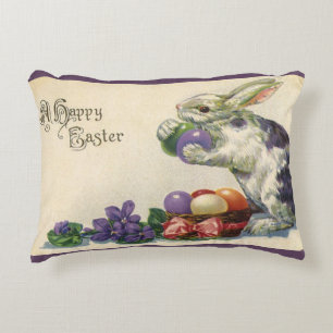 Oude Paashaas met Pasen eieren in een mandje Accent Kussen
