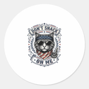 Oude Patriottische Kat Snack Niet Op Mij  Ronde Sticker