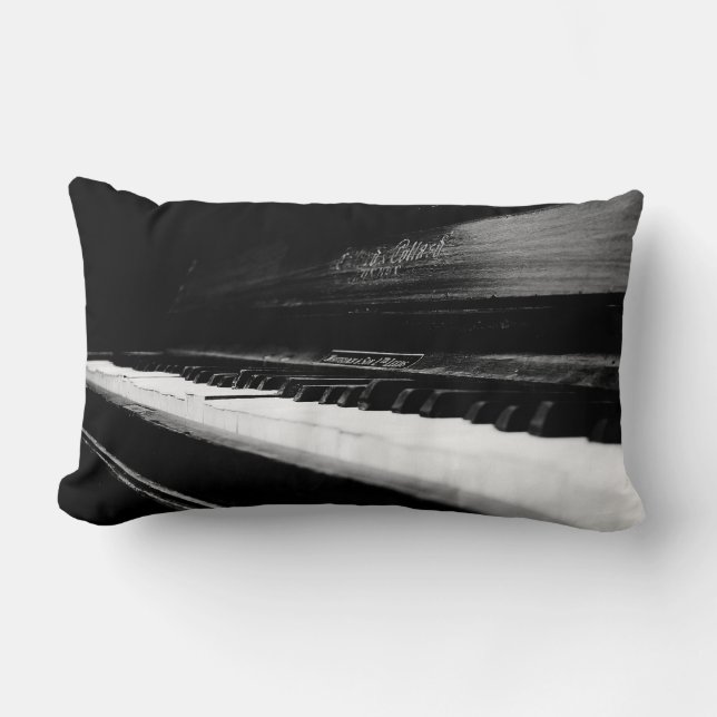 Oude Piano Kussen (Voorkant)
