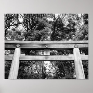 Oude poort bij Meiji Shrine in Yoyogi Park in Toki Poster