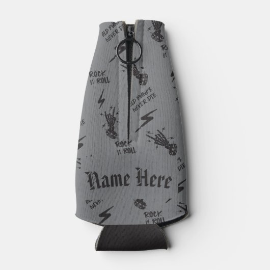 Oude punks sterven nooit skeleton rock op gothic flesjeskoeler (Achterkant)