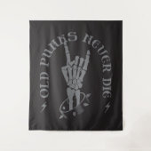 Oude punks sterven nooit skeleton rock op gothic wandkleed (Voorkant)