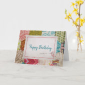 Oude Quilt Pattern met Stitched Lijst Birthday Kaart (Gele Bloem)