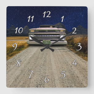 Oude  Rat Rod Pickup Truck Zombie Driver Vierkante Klok