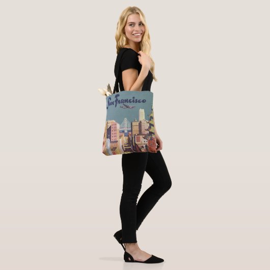 Oude Reisposter San Francisco Kabeltrammetjes Tote Bag (Op model)