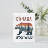 Oude reisposter van Canada met beer Blijf wild Briefkaart (Staand voorkant)
